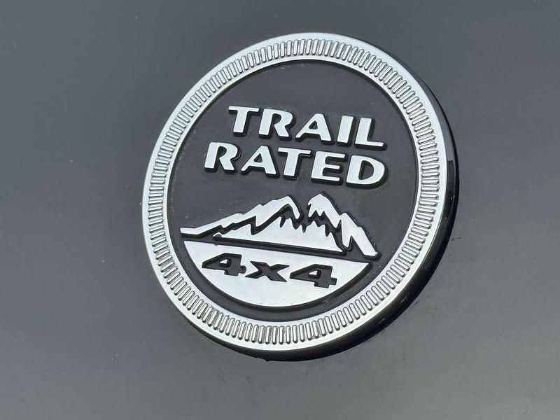 Occasion Jeep Compass Trailhawk 241 PK (177 kW) 2024 Zwart SUV