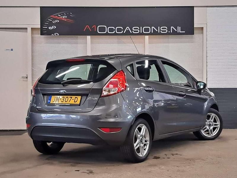 Occasion Ford Fiesta Style 67 PK (49 kW) 2016 Grijs Hatchback