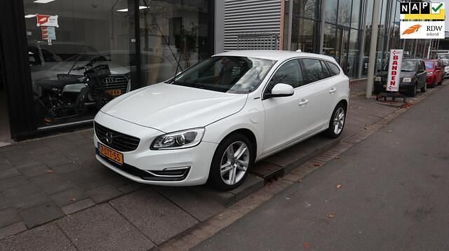 Wit Gebruikt 2013 Volvo V60 Summum Stationwagen | € 5.750 (Goede deal) - Afbeelding 1/4
