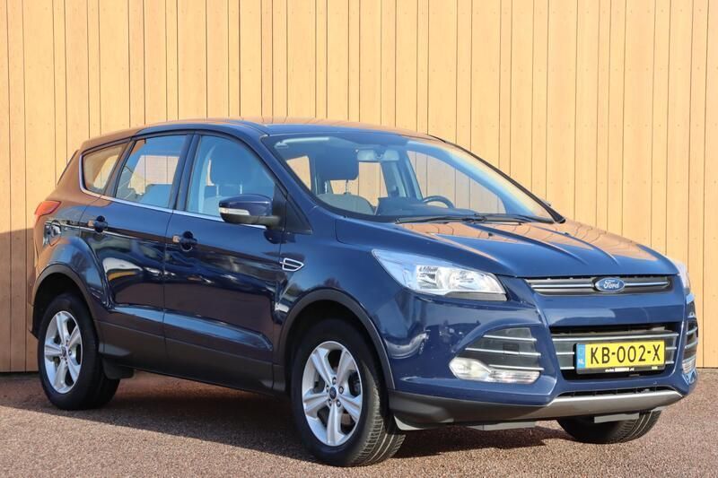 Occasion Ford Kuga Trend 120 PK (88 kW) 2016 Blauw SUV