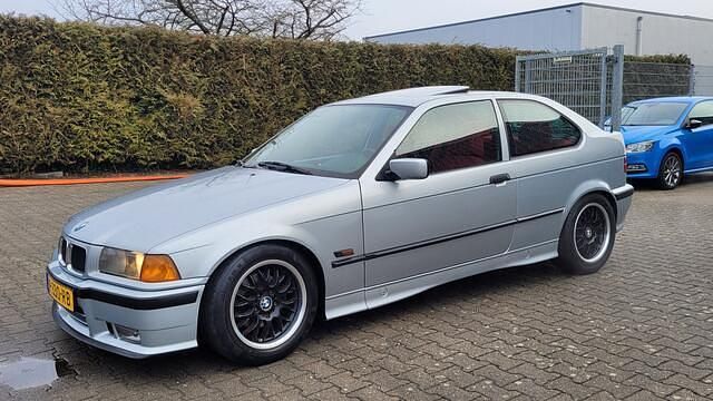 Occasion BMW 316 M Sport 102 PK (75 kW) 1995 Grijs Hatchback