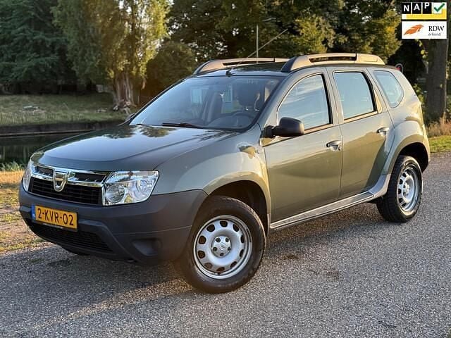 Grijs Gebruikt 2013 Dacia Duster Ambiance SUV | € 5.495 (Goede deal) - Afbeelding 1/4