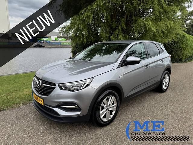 Grijs Gebruikt 2021 Opel Grandland X Edition SUV | € 15.950 (Goede deal) - Afbeelding 1/4