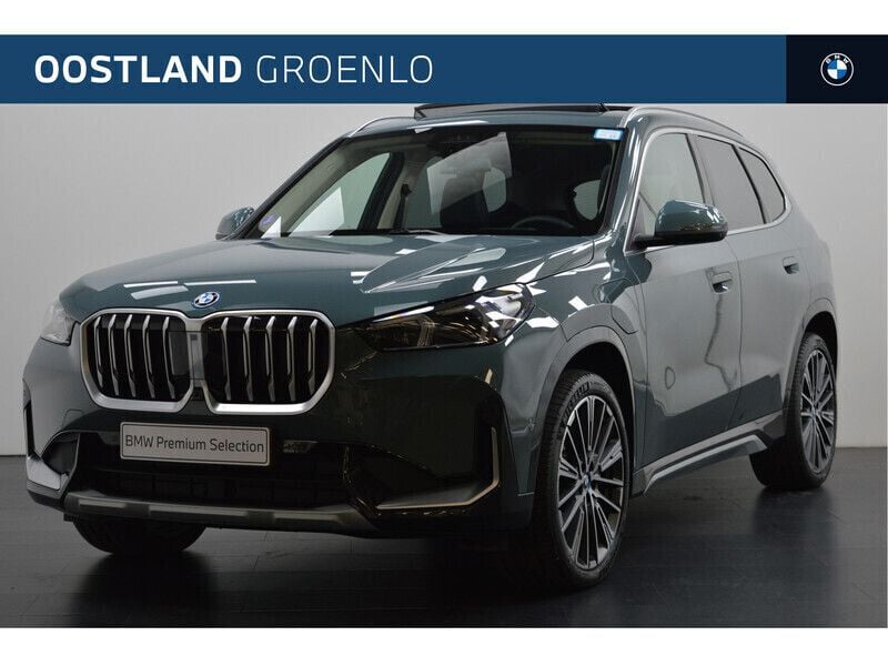 Groen Gebruikt 2024 BMW X1 Comfort Edition SUV | € 54.450 (Iets duurder) - Afbeelding 1/4