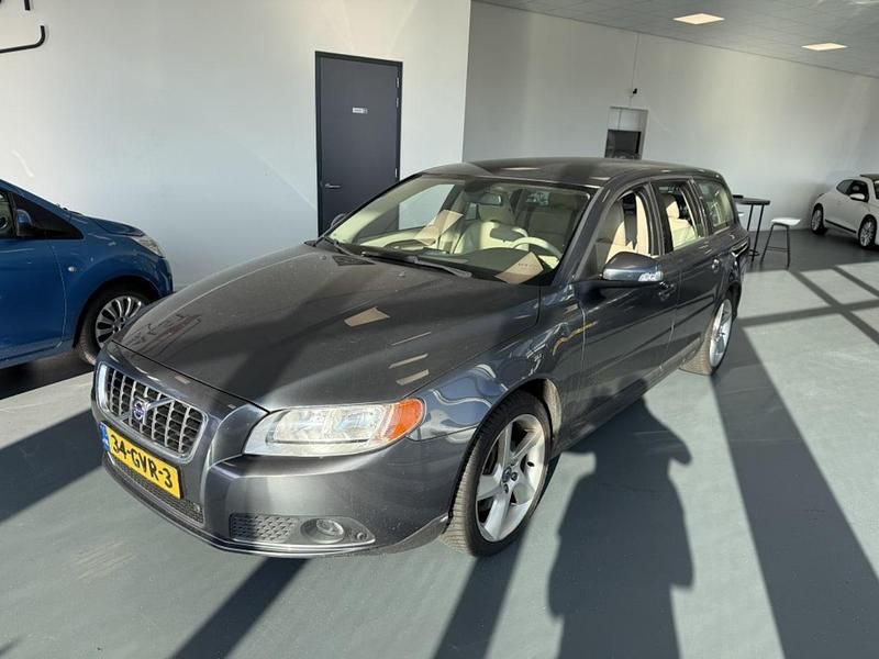 Occasion Volvo V70 Momentum 200 PK (147 kW) 2008 Grijs Stationwagen