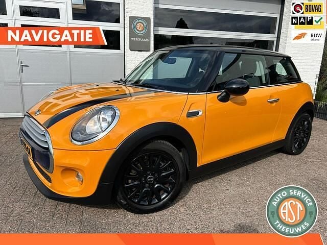 Oranje Gebruikt 2014 Mini Cooper Hatchback | € 9.945 (Super prijs) - Afbeelding 1/4