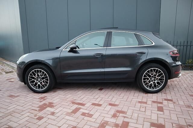 Occasion Porsche Macan Turbo 252 PK (185 kW) 2017 Zwart (metallic) SUV