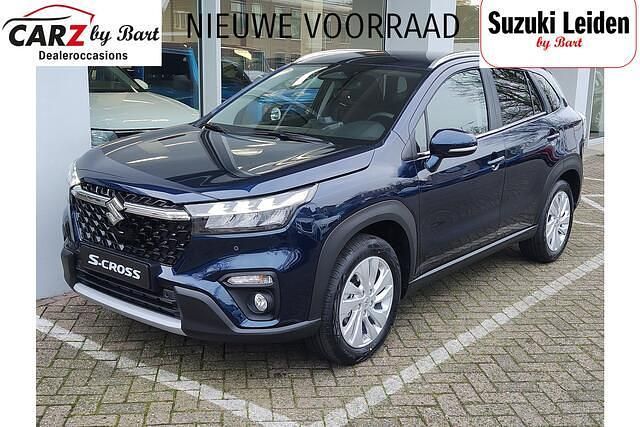 Blauw Nieuw 2025 Suzuki SX4 S-Cross SUV | € 31.998 (Eerlijke prijs) - Afbeelding 1/4