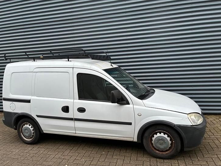 Gebruikt 2010 Opel Combo | € 1.150 (Iets duurder) - Afbeelding 1/4