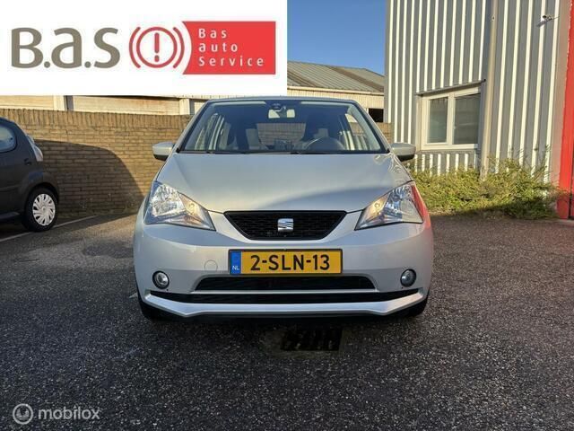 Grijs Gebruikt 2013 Seat Mii Sport Hatchback | € 5.950 (Eerlijke prijs) - Afbeelding 1/4