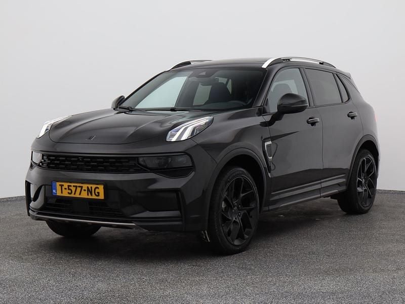 Zwart Gebruikt 2023 Lynk & Co 01 SUV | € 23.900 (Goede deal) - Afbeelding 1/4