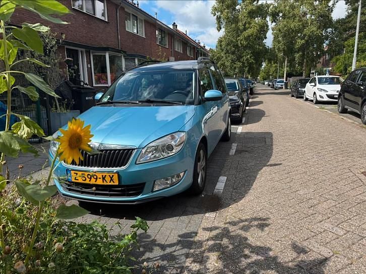 Gebruikt 2015 Skoda Roomster MPV | € 4.750 (Goede deal) - Afbeelding 1/4
