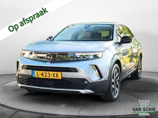 Grijs Gebruikt 2021 Opel Mokka-e Elegance SUV | € 16.400 (Eerlijke prijs) - Afbeelding 1/4