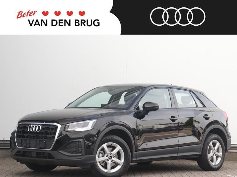 Zwart Gebruikt 2024 Audi Q2 Proline SUV | € 31.895 - Afbeelding 1/3