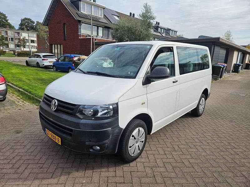 Wit Gebruikt 2015 VW T5 Van | € 20.000 - Afbeelding 1/4