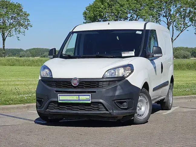 Wit Gebruikt 2022 Fiat Doblò MPV | € 10.950 (Eerlijke prijs) - Afbeelding 1/3