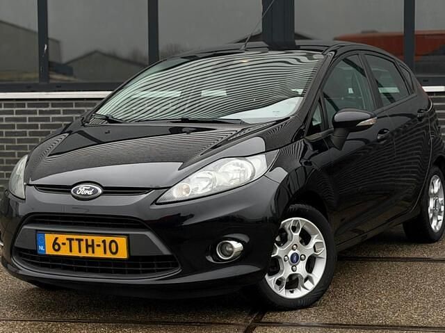 Occasion Ford Fiesta Titanium 82 PK (60 kW) 2012 Zwart (metallic) Hatchback