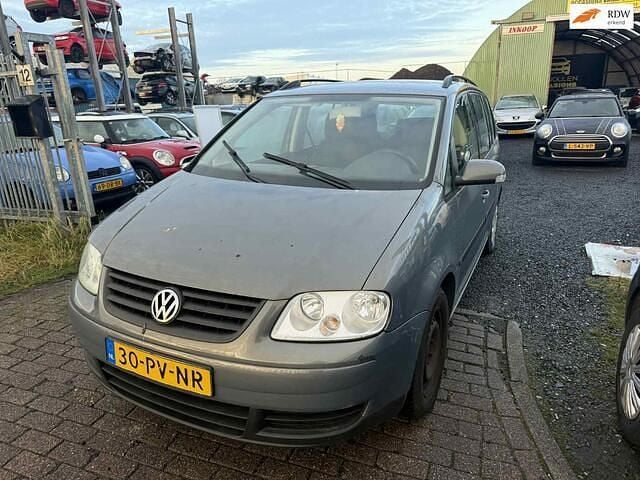 Grijs Gebruikt 2005 VW Touran MPV | € 1.000 (Goede deal) - Afbeelding 1/4