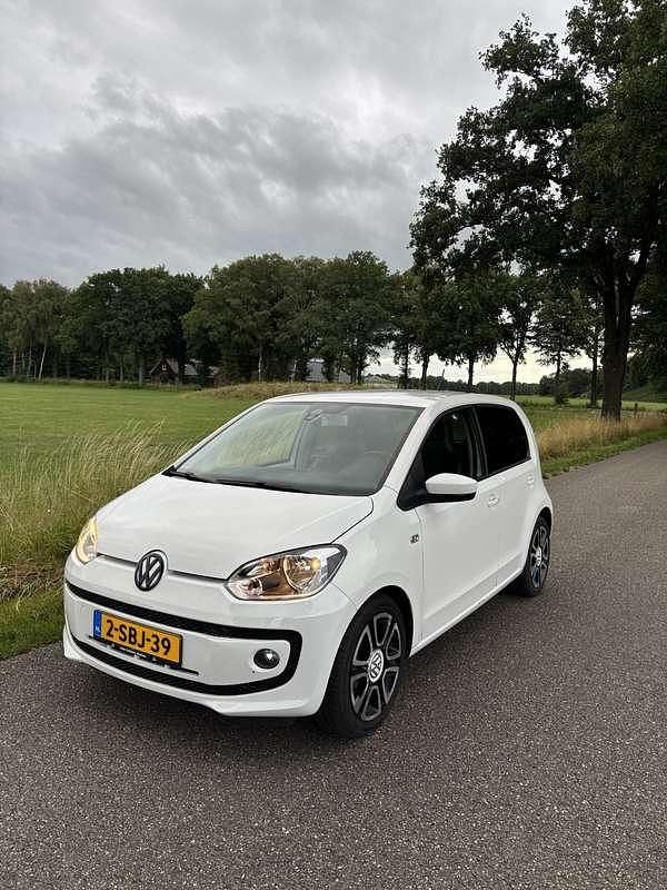 Gebruikt 2013 VW up! Hatchback | € 6.000 (Iets duurder) - Afbeelding 1/4