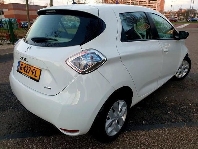 Occasion Renault Zoe Life 67 kW (92 PK) 2019 Wit Hatchback