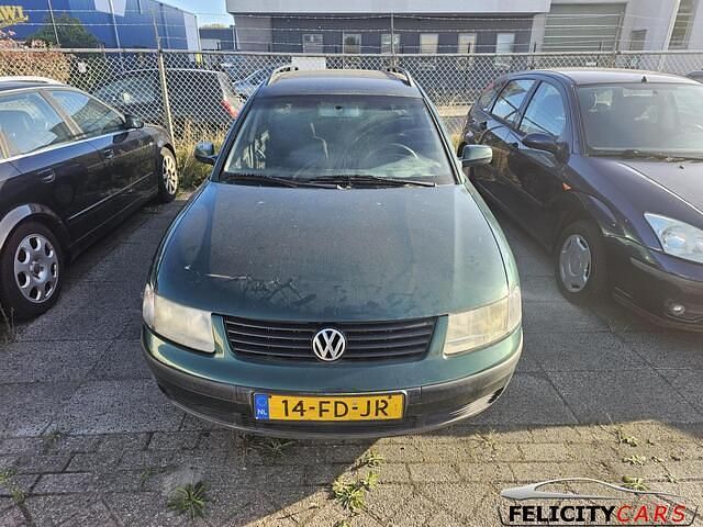 Occasion VW Passat 125 PK (91 kW) 2000 Groen Stationwagen