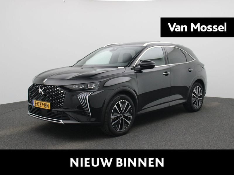 Zwart Gebruikt 2024 DS Automobiles DS7 Crossback SUV | € 49.940 (Duur) - Afbeelding 1/4