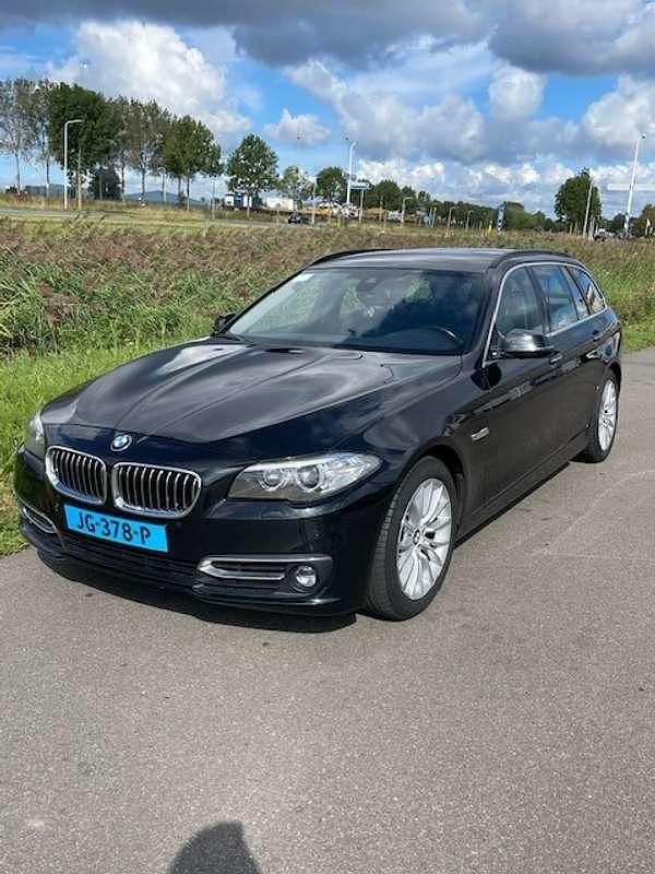 Occasion BMW 520 Executive 190 PK (139 kW) 2015 Zwart Stationwagen