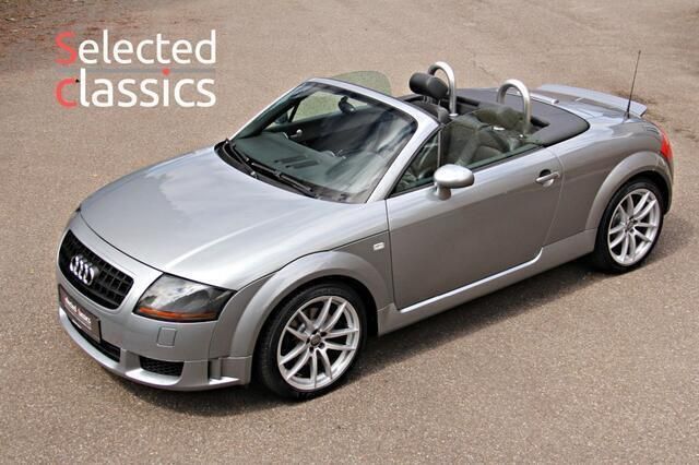 Grijs, metallic lak Gebruikt 2006 Audi TT S-Line Cabriolet | € 16.450 (Duur) - Afbeelding 1/4