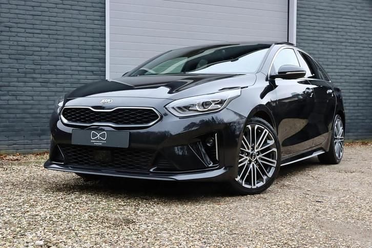 Zwart Occasion 2019 Kia ProCeed GT Stationwagen | € 22.900 (Eerlijke prijs) - Afbeelding 1/3
