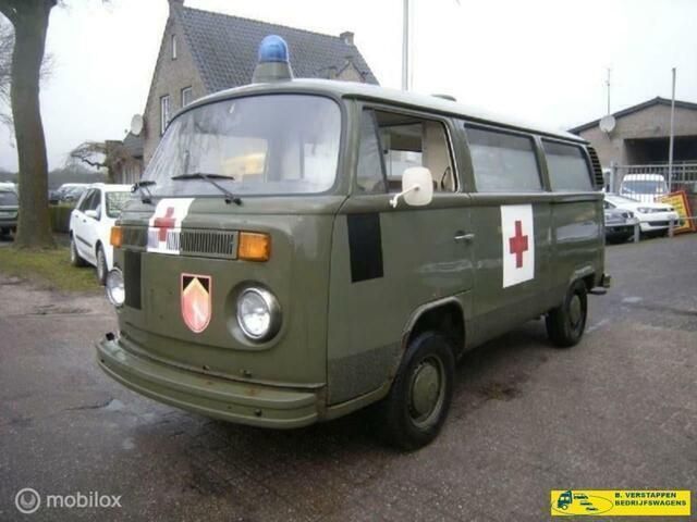 Groen Gebruikt 1977 VW T2 Van | € 17.500 - Afbeelding 1/4