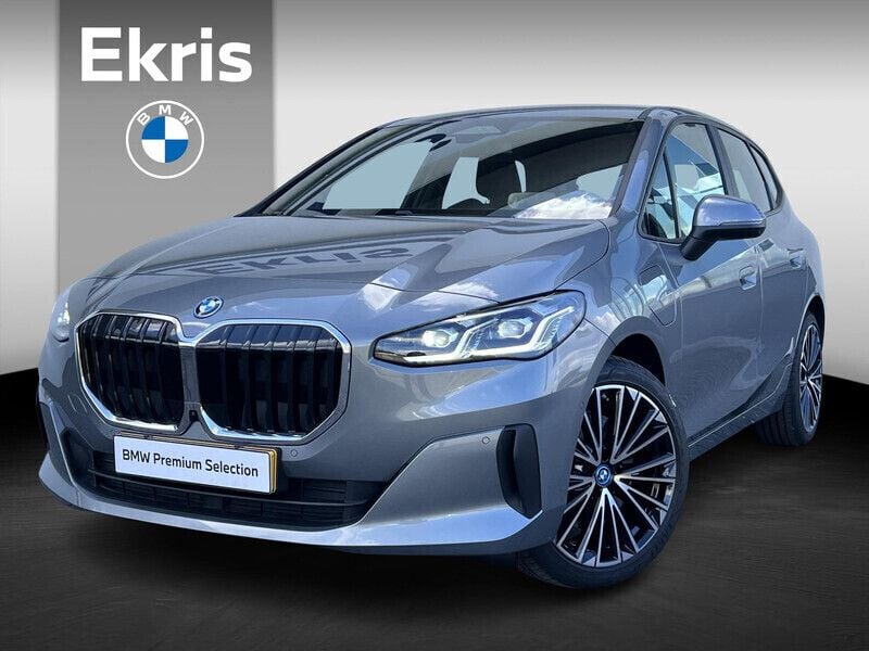 Grijs Gebruikt 2024 BMW 230 Basis Stationwagen | € 43.950 (Goede deal) - Afbeelding 1/4