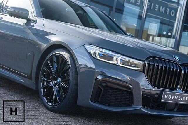 Occasion BMW 745e M Sport 393 PK (289 kW) 2021 Grijs (metallic) Sedan