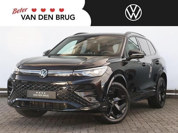 Zwart Gebruikt 2025 VW Tiguan R-line Edition SUV | € 51.800 (Goede deal) - Afbeelding 1/4
