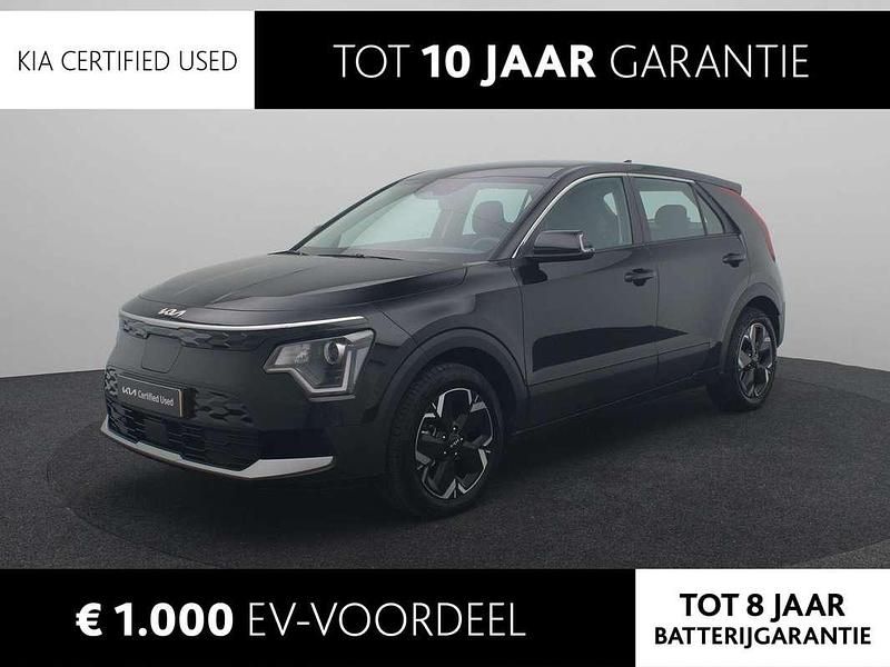 Zwart Gebruikt 2024 Kia e-Niro Light SUV | € 30.940 (Super prijs) - Afbeelding 1/4