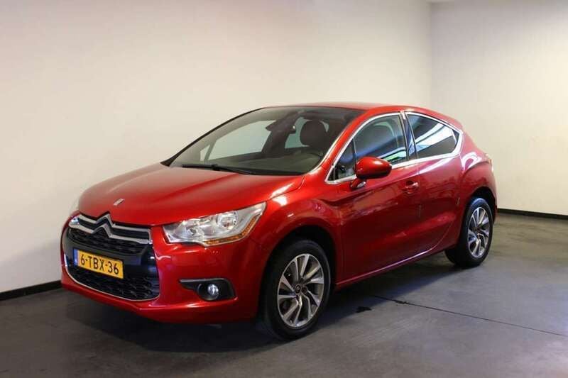 Rood, andere lak Gebruikt 2013 Citroën DS4 So Chic Hatchback | € 4.900 (Goede deal) - Afbeelding 1/4