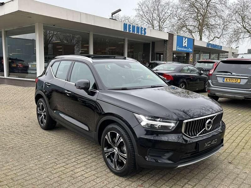 Occasion Volvo XC40 Inscription 211 PK (155 kW) 2021 Zwart (metallic) SUV
