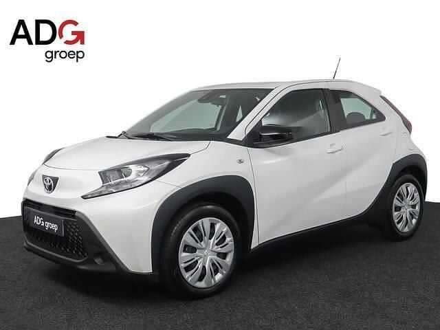 Overige Nieuw 2025 Toyota Aygo Play Hatchback | € 21.250 (Eerlijke prijs) - Afbeelding 1/4
