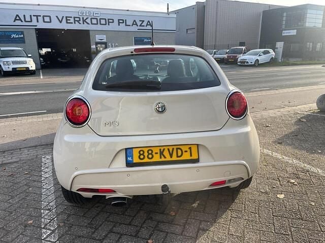 Occasion Alfa Romeo MiTo Distinctive 135 PK (99 kW) 2010 Wit (metallic) Hatchback