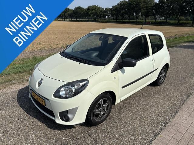 Wit Gebruikt 2010 Renault Twingo Dynamique Hatchback | € 1.850 (Super prijs) - Afbeelding 1/4