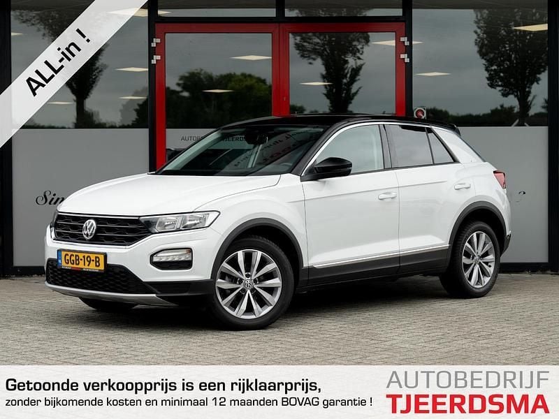 Wit Gebruikt 2019 VW T-Roc Style SUV | € 23.950 (Goede deal) - Afbeelding 1/4