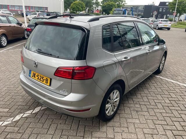 Occasion VW Golf Sportsvan Highline 110 PK (80 kW) 2015 Grijs MPV