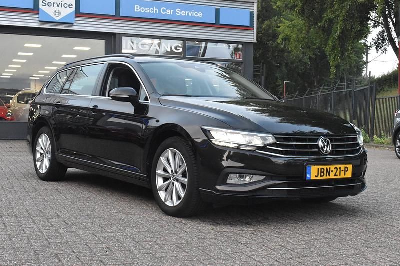 Occasion VW Passat Comfortline 150 PK (110 kW) 2020 Bruin Stationwagen