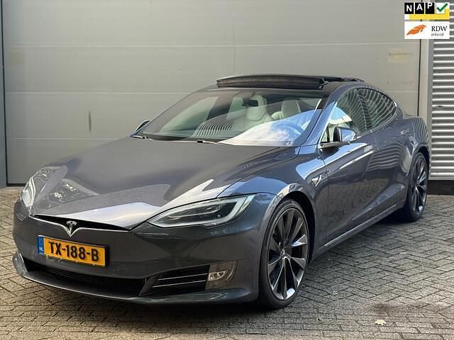 Grijs Gebruikt 2018 Tesla Model S Hatchback | € 27.949 (Eerlijke prijs) - Afbeelding 1/4