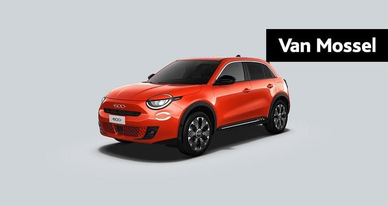 Oranje Nieuw 2025 Fiat 600 La Prima SUV | € 34.290 (Eerlijke prijs) - Afbeelding 1/3
