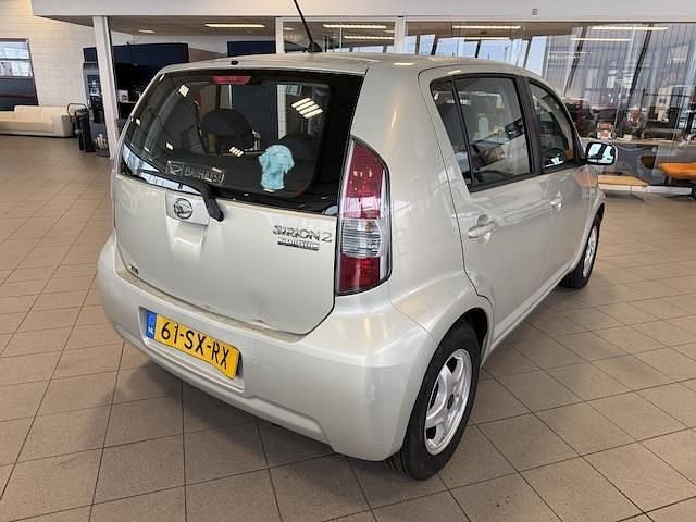 Occasion Daihatsu Sirion 69 PK (50 kW) 2006 Beige Hatchback