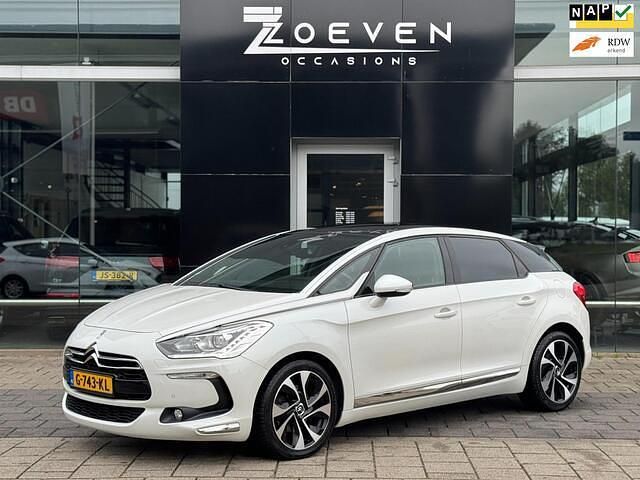 Wit Gebruikt 2014 Citroën DS5 So Chic Hatchback | € 12.495 (Eerlijke prijs) - Afbeelding 1/4