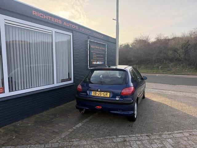 Occasion Peugeot 206 Premium 75 PK (55 kW) 2002 Blauw (metallic) Hatchback