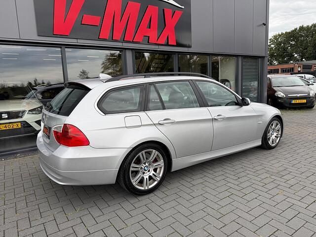 Occasion BMW 325 Executive 218 PK (160 kW) 2006 Grijs Stationwagen