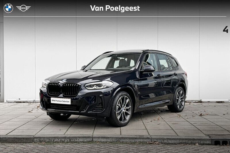 M carbonschwarz Gebruikt 2024 BMW X3 Executive SUV | € 67.900 (Duur) - Afbeelding 1/4