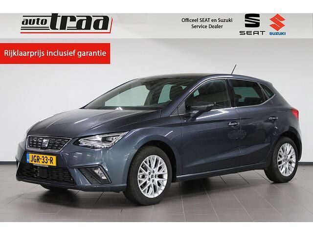 Grijs Gebruikt 2025 Seat Ibiza FR Hatchback | € 26.950 (Duur) - Afbeelding 1/4